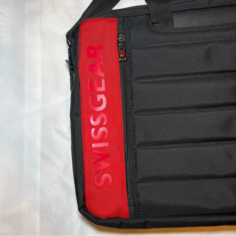 SwissGear Black and‎ Red Laptop Bag